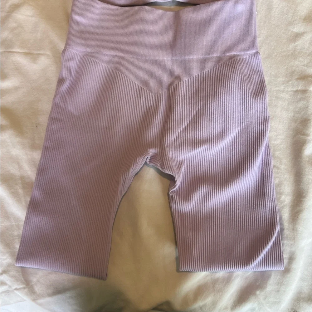 Lavender Ribbed Two-Piece Set - Picture 4 of 4